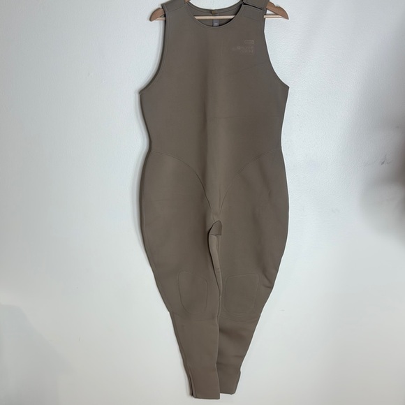 Skims Womens Size 3X Sport Swim Full Length Tan Desert Bodysuit beach watersport - Picture 2 of 12